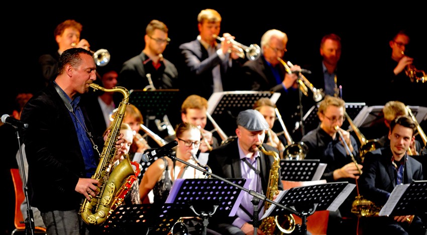 East West European Jazz Orchestra & Bojana Stamenov (Eurovision Contest)